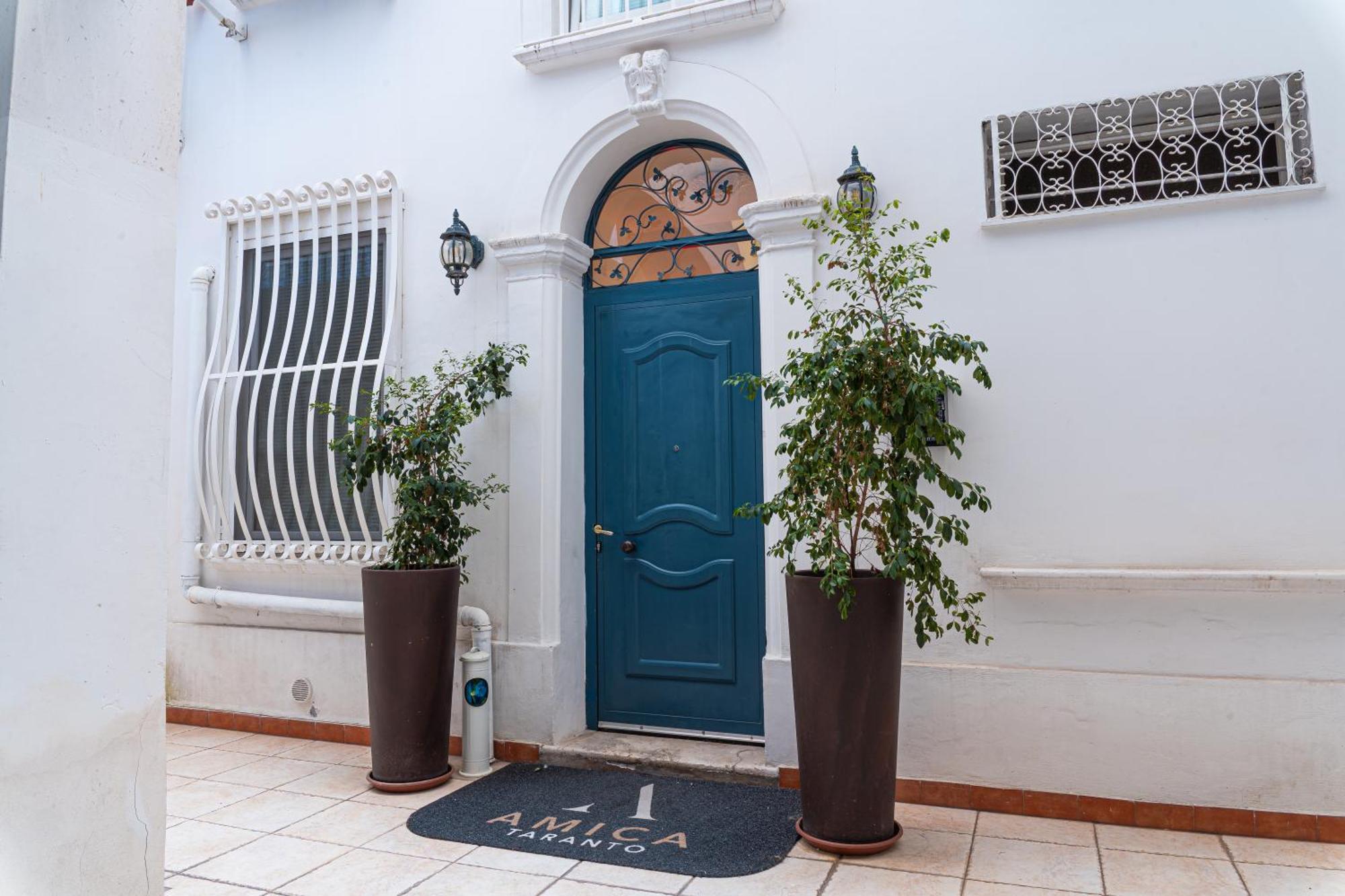 Taranto Mn Place Εξωτερικό φωτογραφία