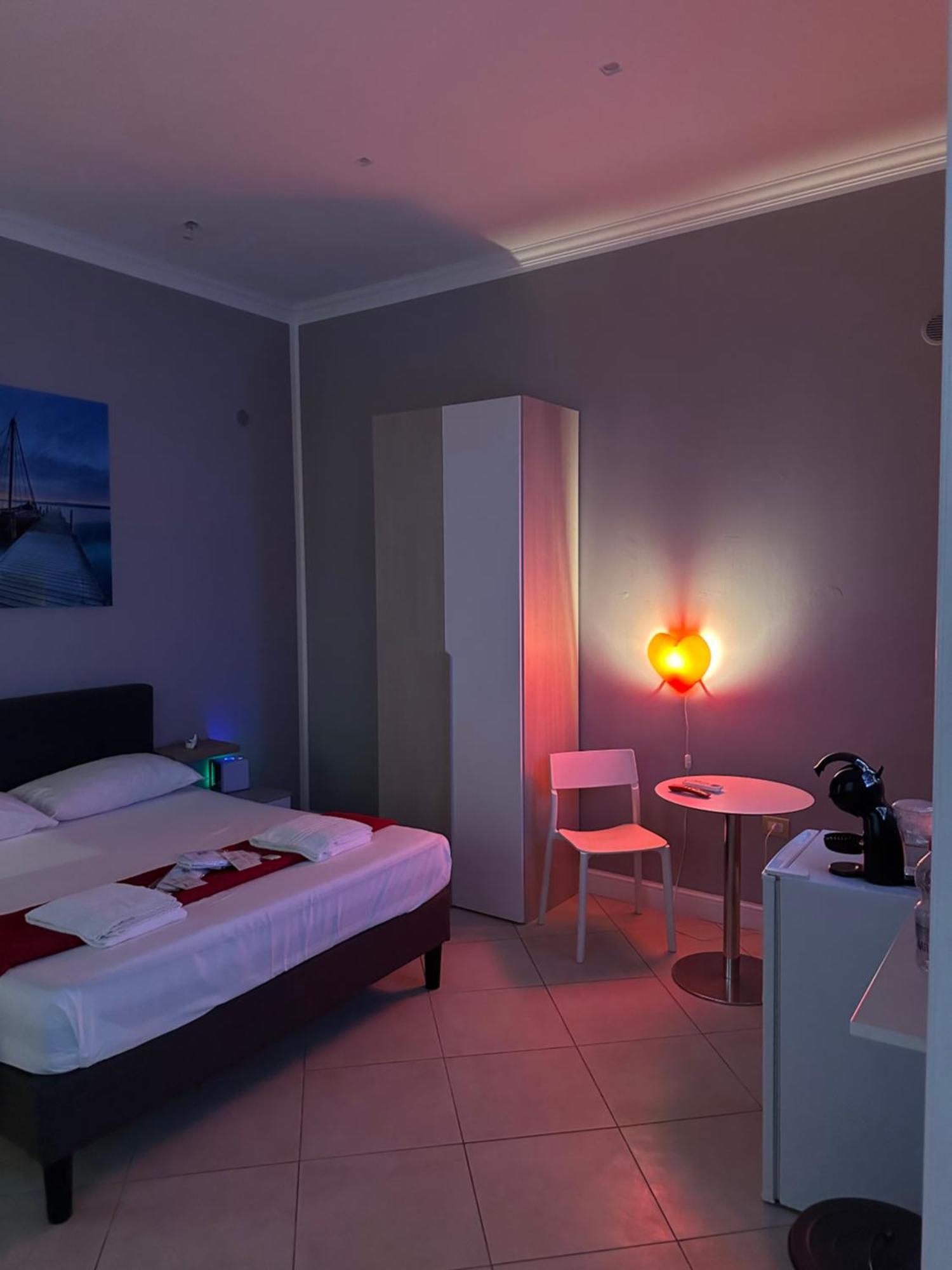 Taranto Mn Place Εξωτερικό φωτογραφία