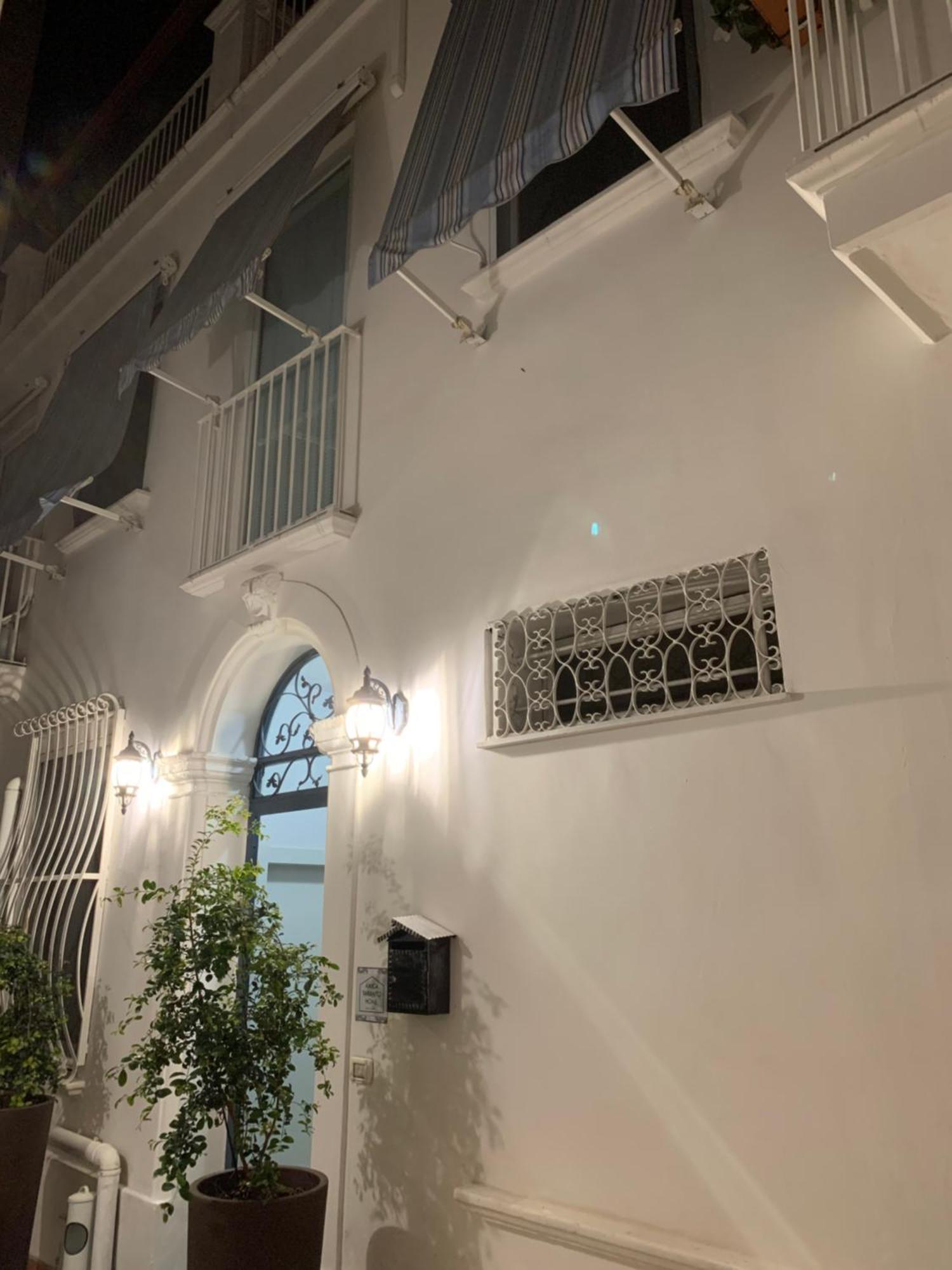 Taranto Mn Place Εξωτερικό φωτογραφία